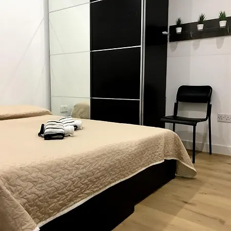 Ferienwohnung Fuer 6 Personen Ca 80 Qm In Marsaskala, Insel Malta Nordkueste Von Malta