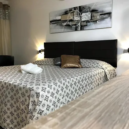 Ferienwohnung Fuer 6 Personen Ca 80 Qm In Marsaskala, Insel Malta Nordkueste Von Malta Apartment *